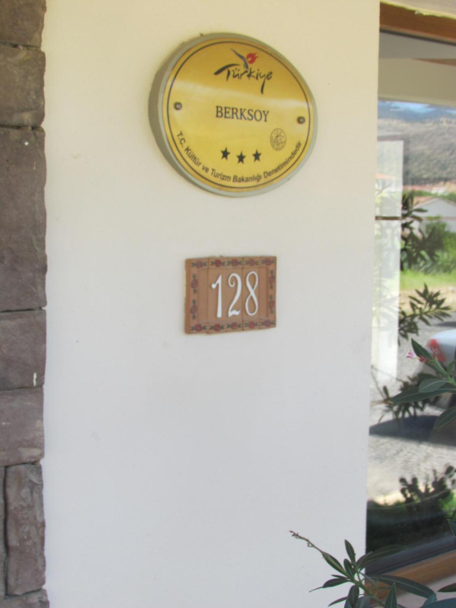 ברגאמה Berksoy Hotel מראה חיצוני תמונה