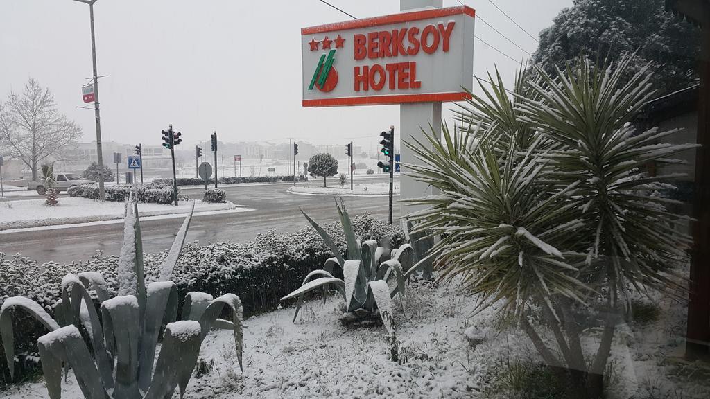 ברגאמה Berksoy Hotel מראה חיצוני תמונה